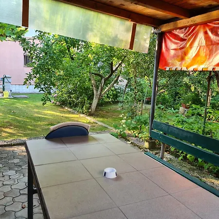 Nedim - Free Parking & Garden Near Airport * Sarajevo